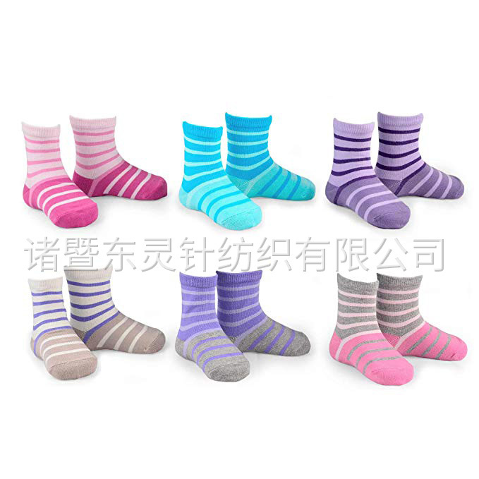 東(dōng)靈 女(nǚ)童棉質基本款船(chuán)襪，6 雙裝